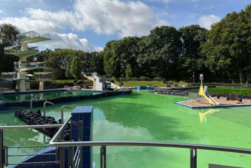 Wie das Freibad in den Winterschlaf fällt